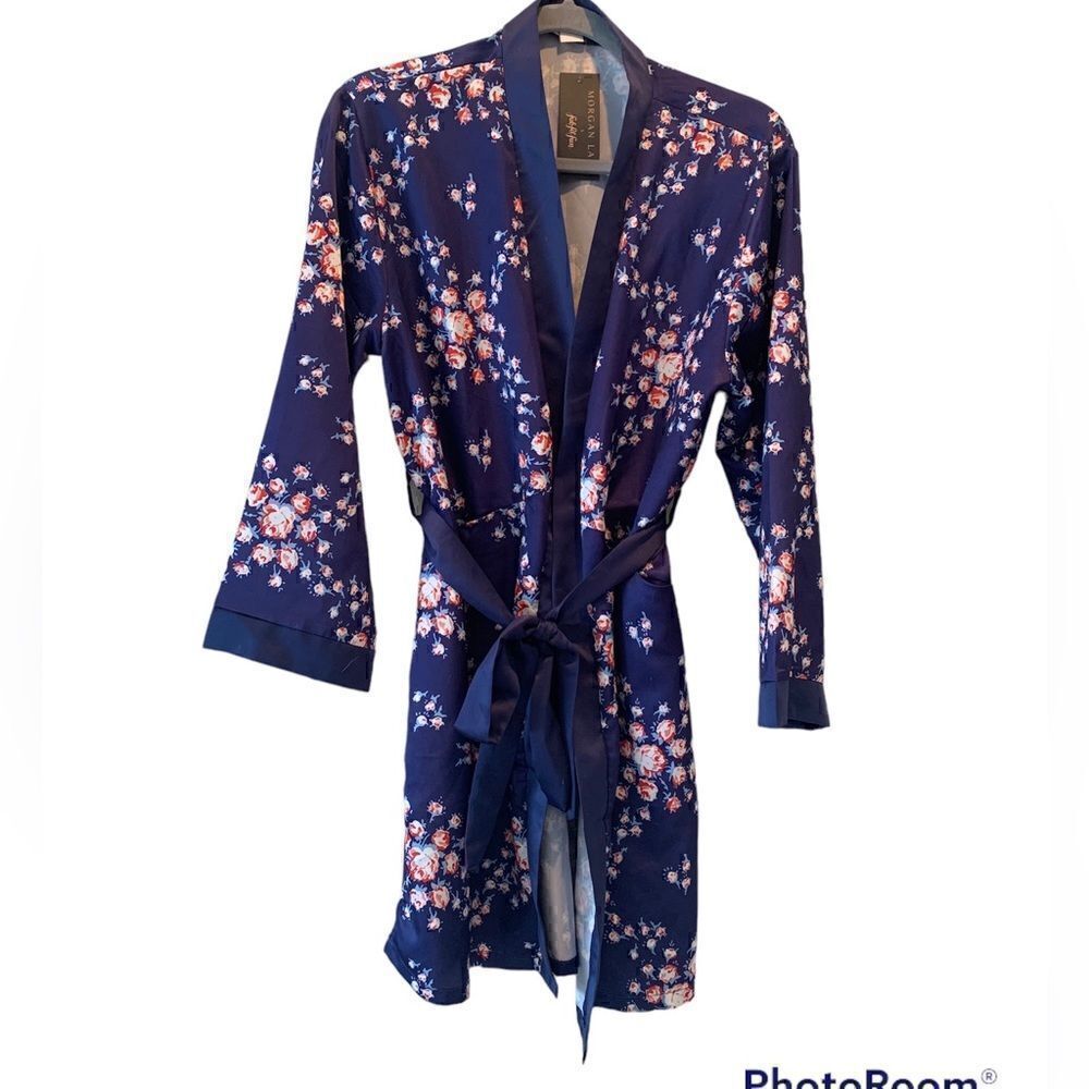 NWT Morgan Lane Fab Fit Fun Silky Feel Belted Navy Floral Kimono Robe Size S/M